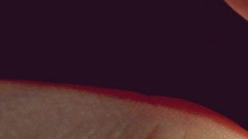 CVS está aplicando una regla que exige mostrar un ID para comprar quitaesmaltes que contengan acetona.