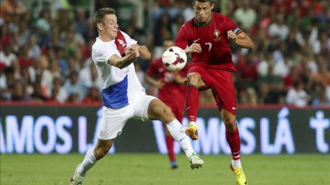Ronaldo marcó el empate contra Holanda para Portugal en juego amistoso.