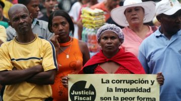 Las manifestaciones contra la corrupción  en Santo Domingo se han incrementado durante el gobierno de Danilo Medina.
