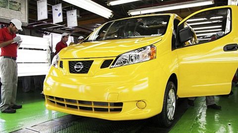 Green Tech había prometido iniciar la producción de automóviles en el 2012, pero hasta ahora sólo se encuentra una oficina móvil en los terrenos destinados a la fábrica.