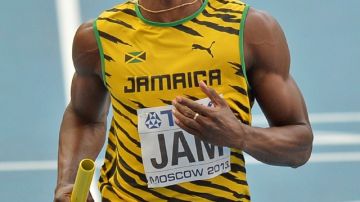 Usain Bolt se dio el lujo de cruzar la meta sonriendo, llevando a Jamaica a conseguir el oro en la prueba del relevo de  los 4x100.
