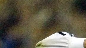 Raúl, el eterno '7' madridista, ha besado el anillo en su dedo casi 500 veces a lo largo de su carrera.