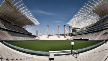 El estadio Arena Corinthians, en la ciudad de Sao Paulo,  y que  tendrá capacidad para albergar  65,000 espectadores está con  un 84.42%  de obras completas.