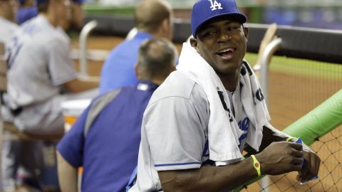 Puig debió 'comer' banca en los primeros momentos del partido del martes tras su fiesta del lunes.