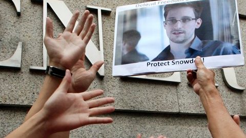 Edward Snowden, el hombre que filtró los documentos secretos a la luz pública.