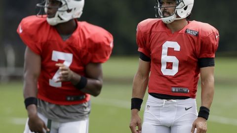 Smith esta vez relegó a Sánchez (6) de la titularidad de los Jets.