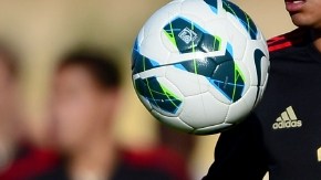 Jesús Corona ya emprendió el viaje a Holanda.