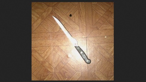 El cuchillo que usaba el atacante fue recuperado por la Policía