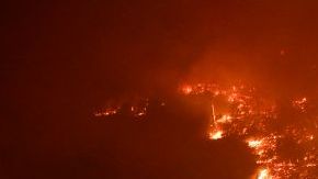 El incendio forestal Rim Fire en California, alcanza un área del tamaño de Chicago.