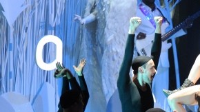 Lady Gaga  estuvo predeciblemente impredecible anoche en la ceremonia de los Premios MTV.