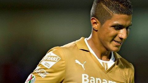 Candido Ramírez celebra su gol en el triunfo 4-0 de Pumas sobre Atlético Potosino