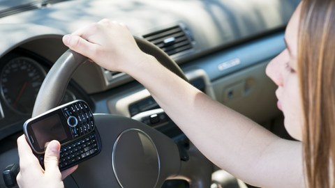 El fallo judicial sobre mensajes de texto  y  accidentes de tránsito surge como resultado de una evaluación de un caso presentado en el 2009.