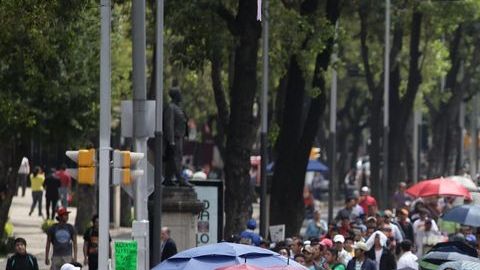 Las marchas en la Ciudad de México no cesan.