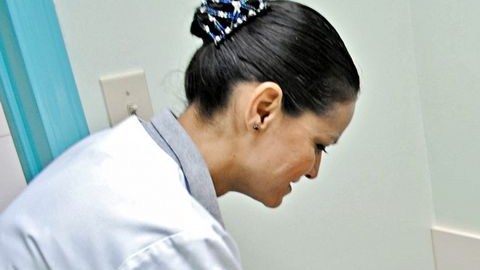 Lo mejor contra la osteoporosis que ataca a hombres y mujeres, es la prevención.