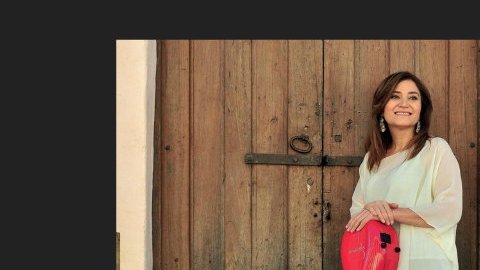 La guitarrista Berta Rojas se prepara para la promoción de su disco y para una gira con Paquito D' Rivera.