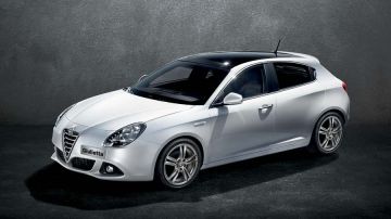 El vehículo Giulietta cuenta con novedades estéticas, mecánicas y tecnológicas