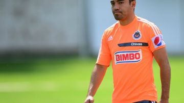 Marco Fabián, delantero de las Chivas del Guadalajara, pide el apoyo de la afición