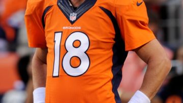 El  quarterback de los Broncos, Peyton Manning.