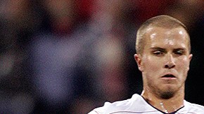 Lamentable lesión deja fuera de acción a Michael Bradley.