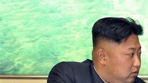 Una foto dada a conocer por Dennis Rodman en la que se le ve junto al líder de Corea del Norte Kim Jong-unUna foto dada a conocer por Dennis Rodman en la que se le ve junto al líder de Corea del Norte Kim Jong-un.