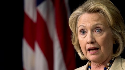 La exsecretaria de Estado, Hillary Rodham Clinton,  habló ayer en torno a Siria en el auditorio de la Casa Blanca durante un foro para combatir el tráfico de la fauna.
