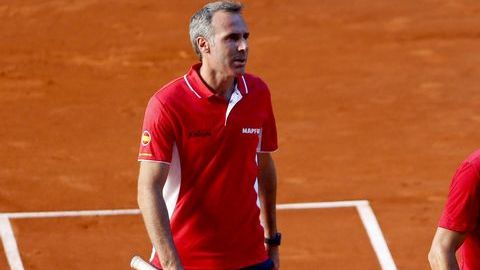 Nadal en Caja Mágica combatiendo al 'Jet Lag'.