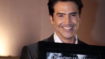 'Confidencias' obtuvo Disco de Oro en Argentina, Colombia, Chile, Ecuador, Estados Unidos y España.