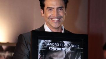 'Confidencias' obtuvo Disco de Oro en Argentina, Colombia, Chile, Ecuador, Estados Unidos y España.