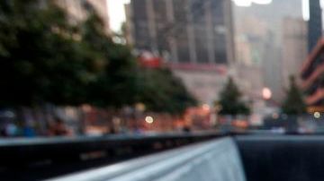 La ceremonia en el World Trade Center comenzó justo a las 8:46 a.m., la hora exacta del impacto del primer avión contra la Torre Norte.