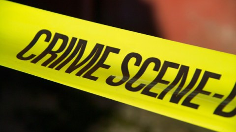 La Policía de Hempstead investiga el crimen ocurrido frente a una casa en la calle Dartmouth.