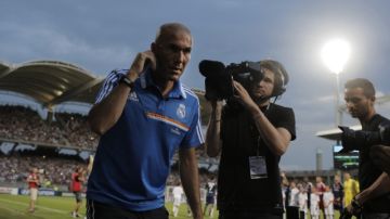 Zinedine Zidane, segundo entrenador del conjunto merengue, debió dar marcha atrás por los comentarios que hizo sobre Gareth Bale.
