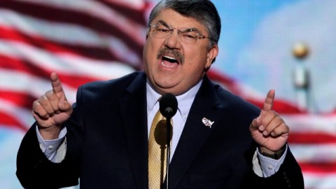 Richard Trumka, presidente de AFL-CIO, abogó por tender puentes a otras organizaciones, muchas de ellas hispanas.