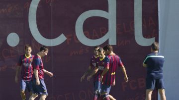 Con todo su plantel, incluyendo Neymar y Messi (extremo izquierdo), tras las eliminatorias, el Barça recibe hoy al Sevilla.