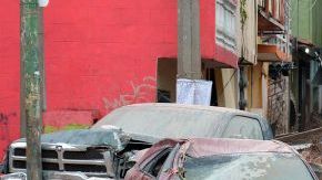 Guerrero se encuentra en estado de emergencia con 40 municipios afectados, daños en al menos cinco mil viviendas y cierres de Autopista del Sol y la carretera federal.