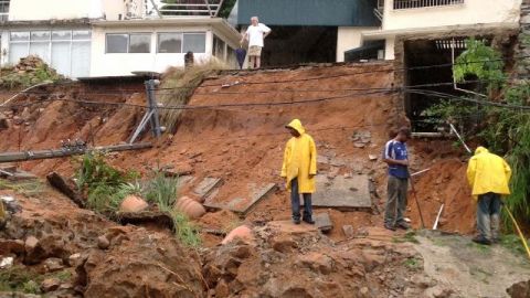 Parte del puerto de Acapulco afectado por la tormenta tropical “Manuel”.