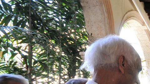 Vaticano considera que el desarme nuclear se puede lograr con el diálogo.