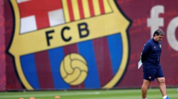 El técnico del Barcelona, el argentino Gerardo Martino, luce pensati- vo de cara a su debut de hoy en la Liga de Campeones de Europa.