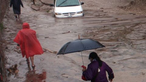 La tormenta Manuel llegará mañana a Baja California Sur.