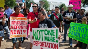 Activistas pro-inmigración han expresado su frustración por la falta de progreso en Senado.