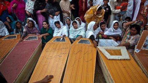 Ataque dejó 110 personas heridas en Pakistán.