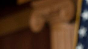 El líder de la mayoría demócrata en el Senado, Harry Reid, aseguró que eliminarán la provisión que quitó los fondos al “Obamacare”.