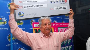 Alonso Fernández jugó durante 40 años y se ganó $1 millón.