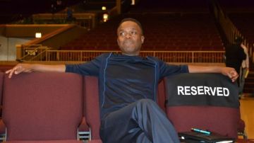 El pastor Chuck Singleton, organizador del foro anti violencia en Chicago  en la iglesia House of Hope (Casa de la Esperanza) de la calle 114, una de las zonas del sur habitadas por afroamericanos más conflictivas de Chicago.