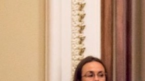 John Boehner (R-Ohio), Presidente del Congreso, es quien controla la agenda y quien ha dicho que no llevará a votación proyectos de ley que no cuenten con el apoyo de la mayoría de los republicanos.