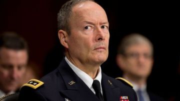 El director de la NSA, el general Keith Alexander, sostuvo que la agencia inició el programa para probar la capacidad de sus sistemas en el manejo de datos.