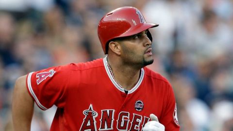 Clark afirmó en un programa de radio que Pujols utilizó sustancias dopantes.