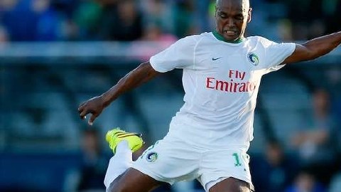 Marco Senna ha entrado a la perfección dentro del andamiaje del Cosmos.