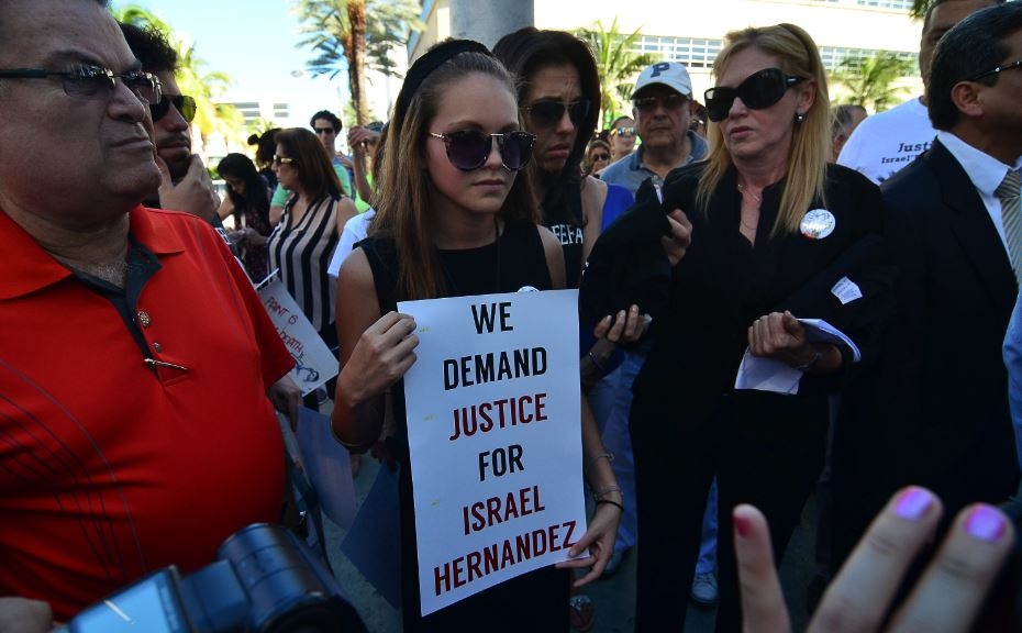 Familiares y amigos marcharon para pedir justicia por Israel Hernández.