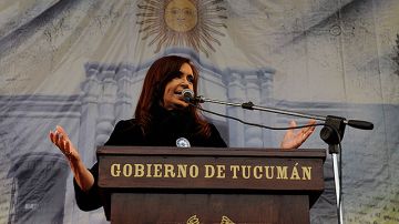 Los ciudadanos argentinos están conmocionados por la noticia de la salud de la presidenta Cristina Kirchner.