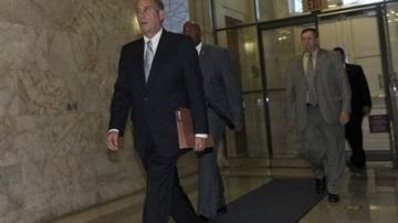 El presidente de la Cámara de Representantes John Boehner llega al Capitolio el lunes 7 de octubre de 2013.